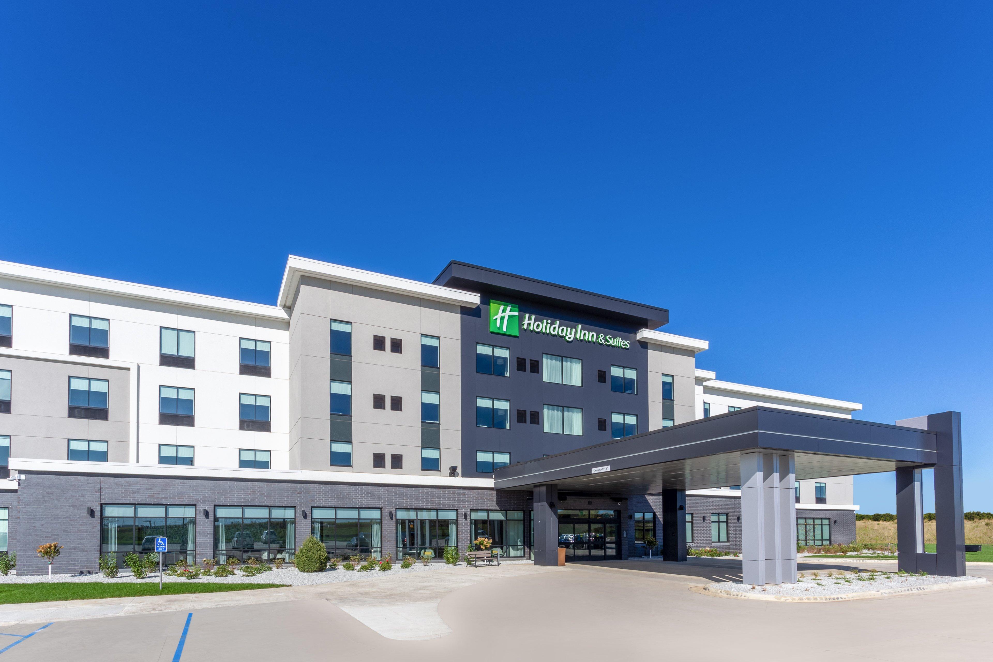 Holiday Inn & Suites Cedar Falls-Waterloo Event Ctr By Ihg Exterior foto
